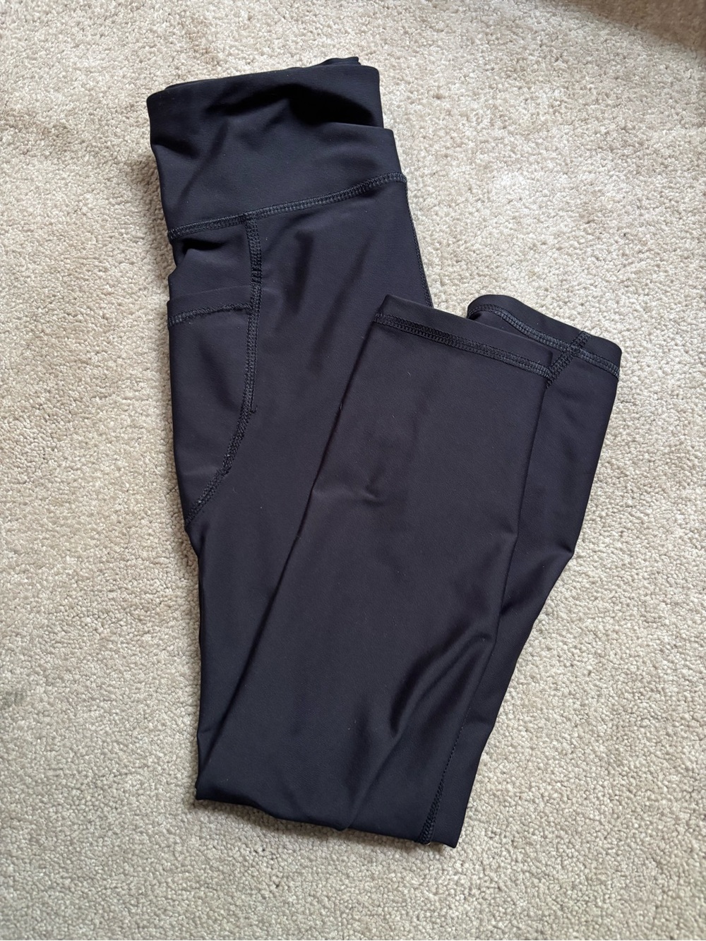 Old Navy Black Leggings with Side Pocket